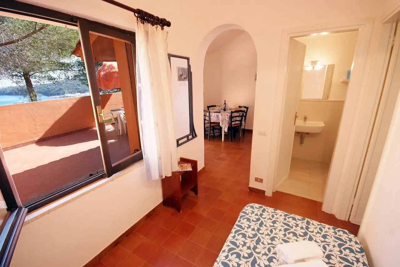 Aparthotel Sud Est Apartment Porto Azzurro