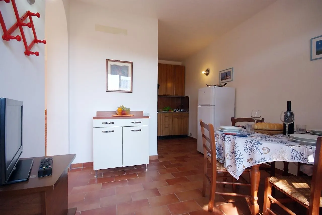 Sud Est Apartment Porto Azzurro
