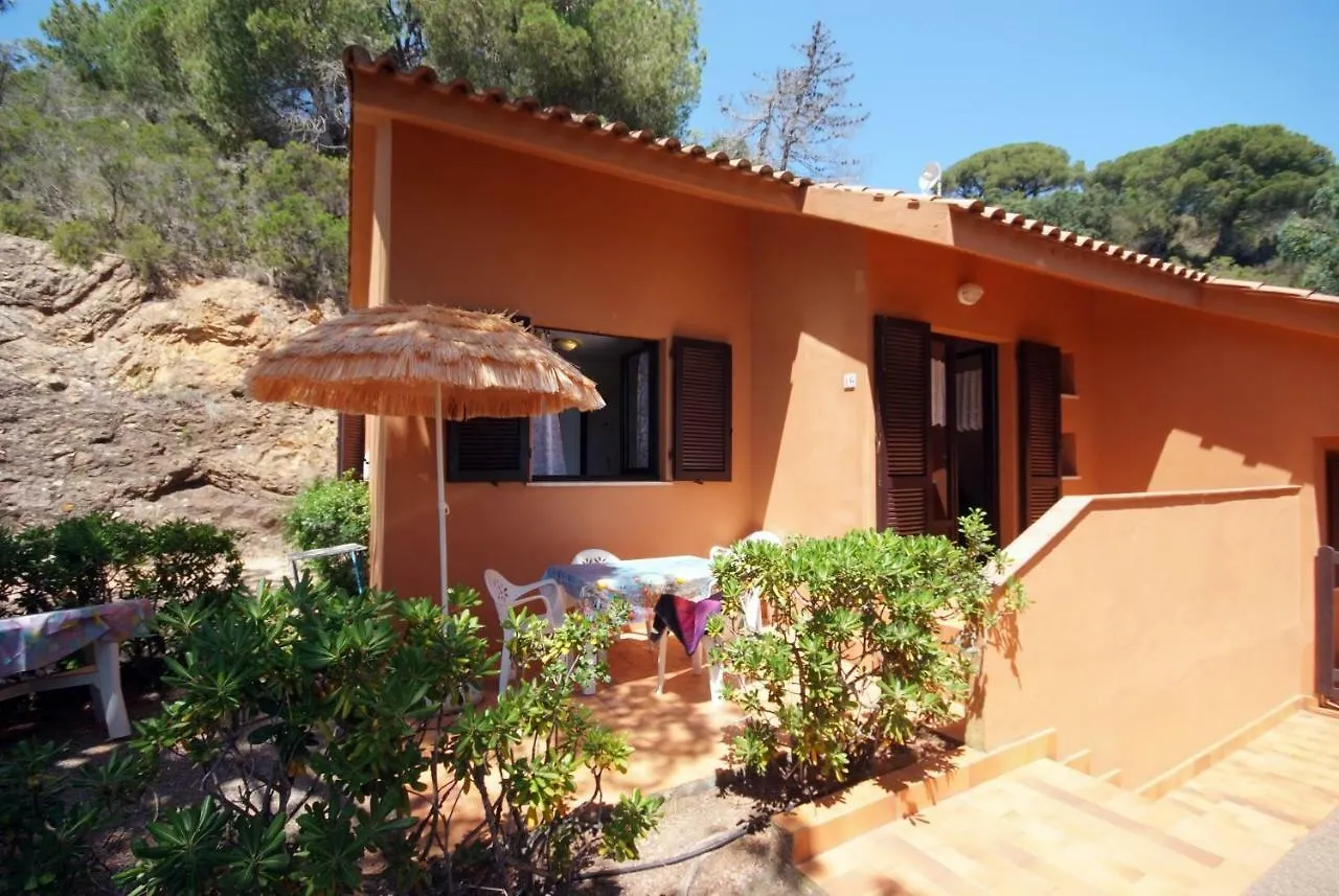 ** Aparthotel Sud Est Apartment Porto Azzurro Italy